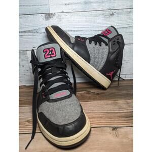 Nike Air Jordan 1 Flight 4 Premium Black Gray Shoe 828245-019 Kids Size 6.5 / W8